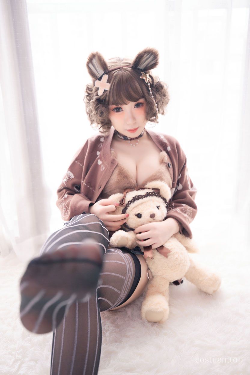 胡桃猫COSPLAY写真图片包合集[34套][持续更新]