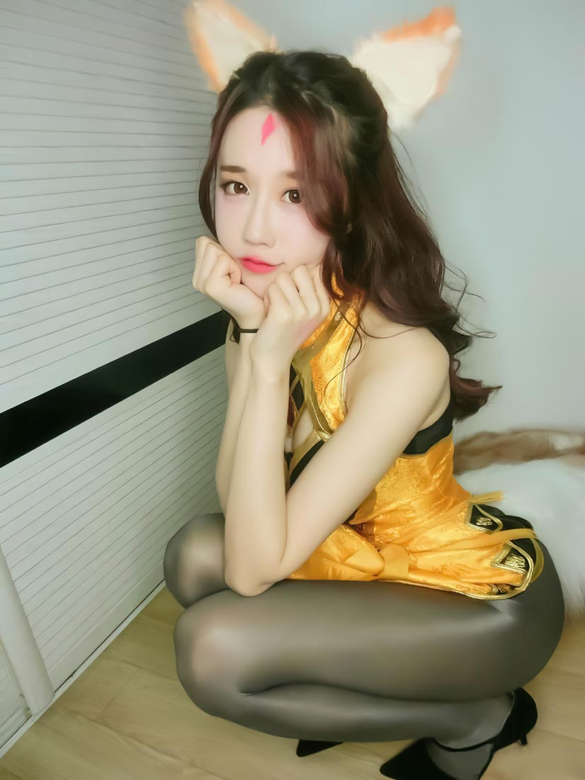 轩子巨二兔COSPLAY写真图片包合集[22套][持续更新]