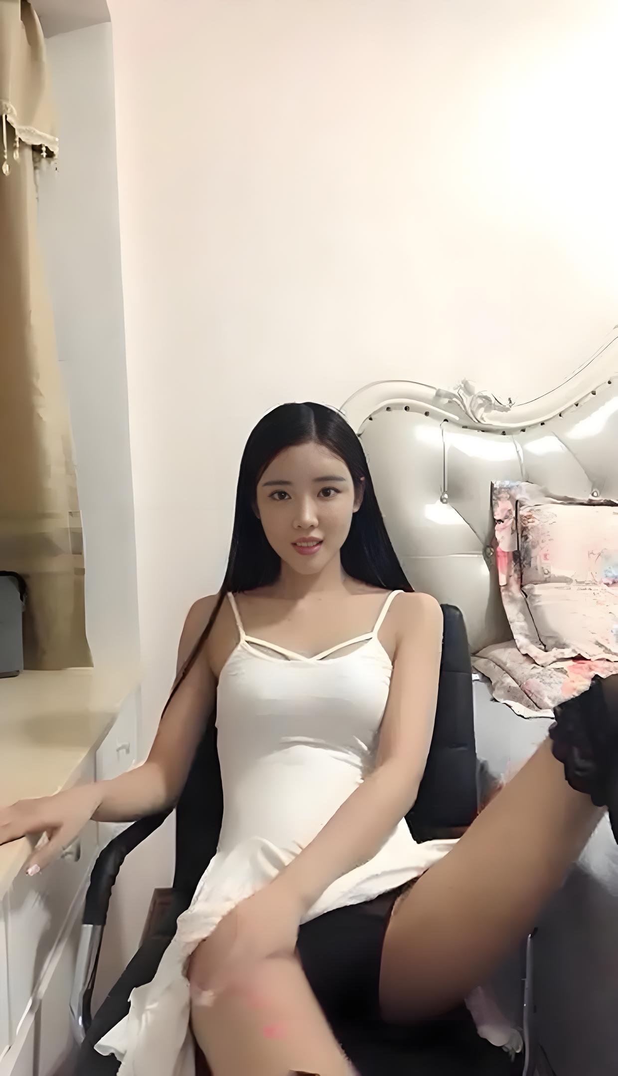 女神Alice直播秀[2v+689M]