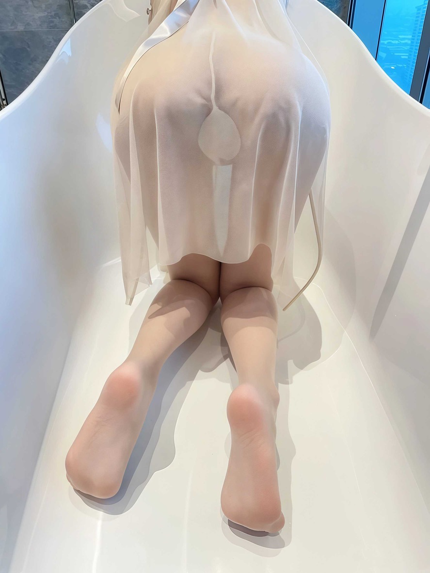 唐安琪 – 黄色薄纱轻透连衣长裙 [82P-902MB]