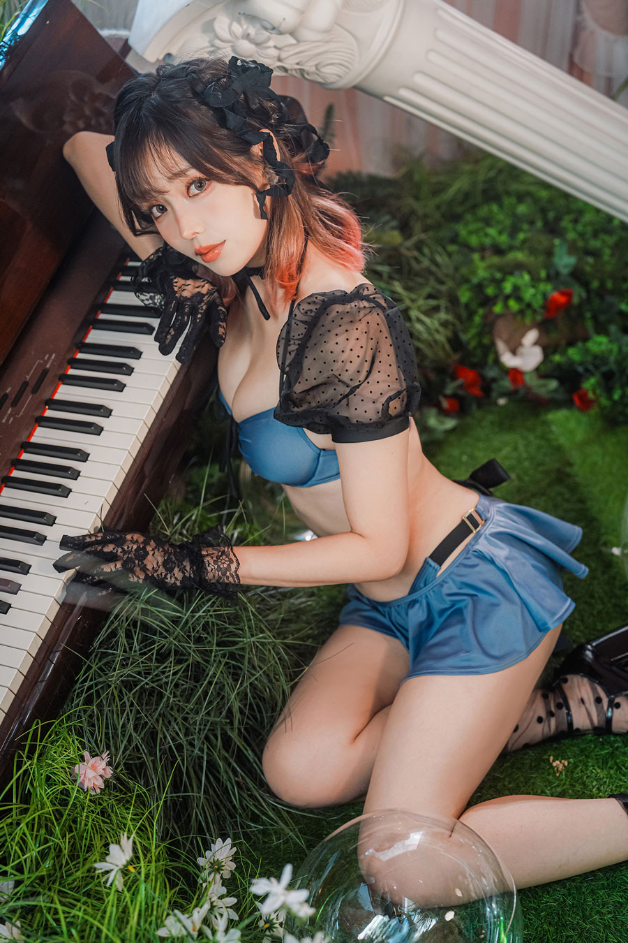 ElyEE子 Fairytale Wonderland 童話仙境 [43P3V-153MB]