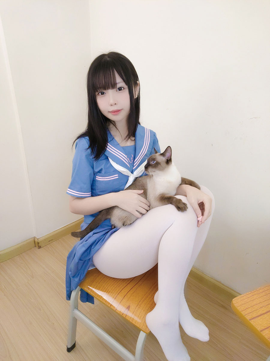十万珍吱伏特 撸猫日记
