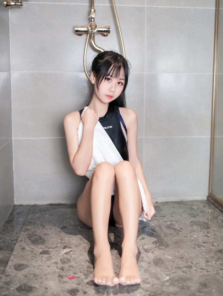 动漫博主 萌芽儿o0 70套Cos作品合集[2363P/21.2GB]